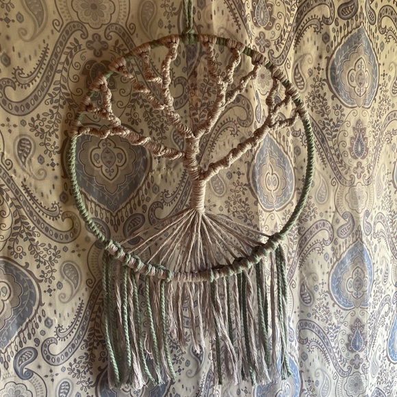 Unique Custom Hand Crafted Macrame Tree of Life Dream Catcher Wall Art Decor - Picture 11 of 15